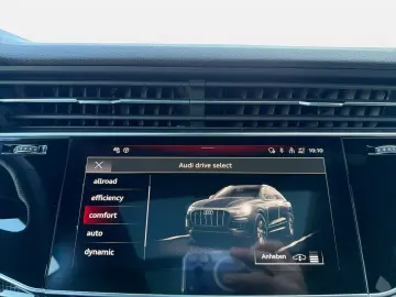 AUDI Q8 50TDI Quat Comp Matrix SoftClo Massage Ventil B&O