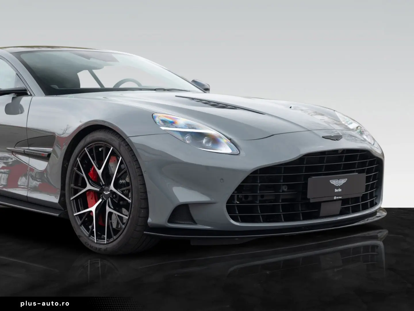 ASTON MARTIN Vanquish      Titan Auspuff   Black Pack