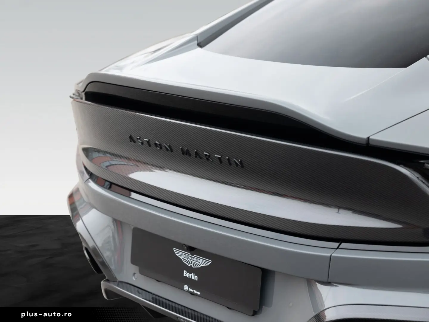 ASTON MARTIN Vanquish      Titan Auspuff   Black Pack