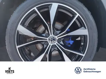 VW Tiguan R 2.0 TSI 4Motion DSG RearView MATRIX-LED