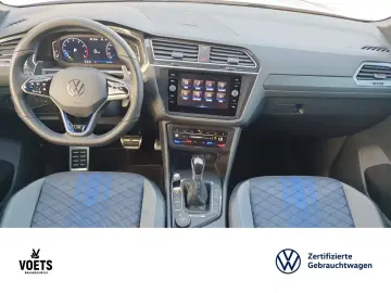VW Tiguan R 2.0 TSI 4Motion DSG RearView MATRIX-LED