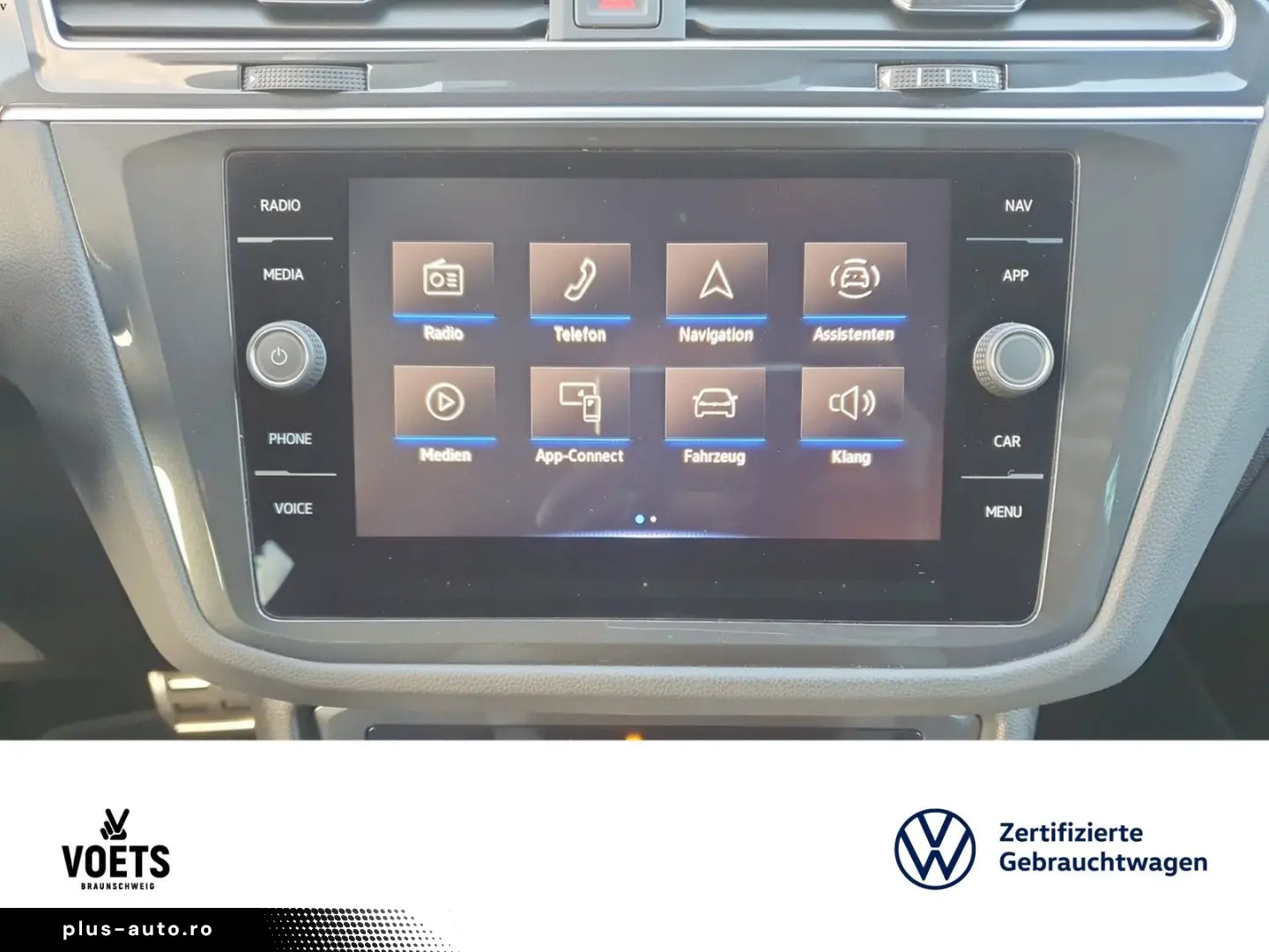 VW Tiguan R 2.0 TSI 4Motion DSG RearView MATRIX-LED