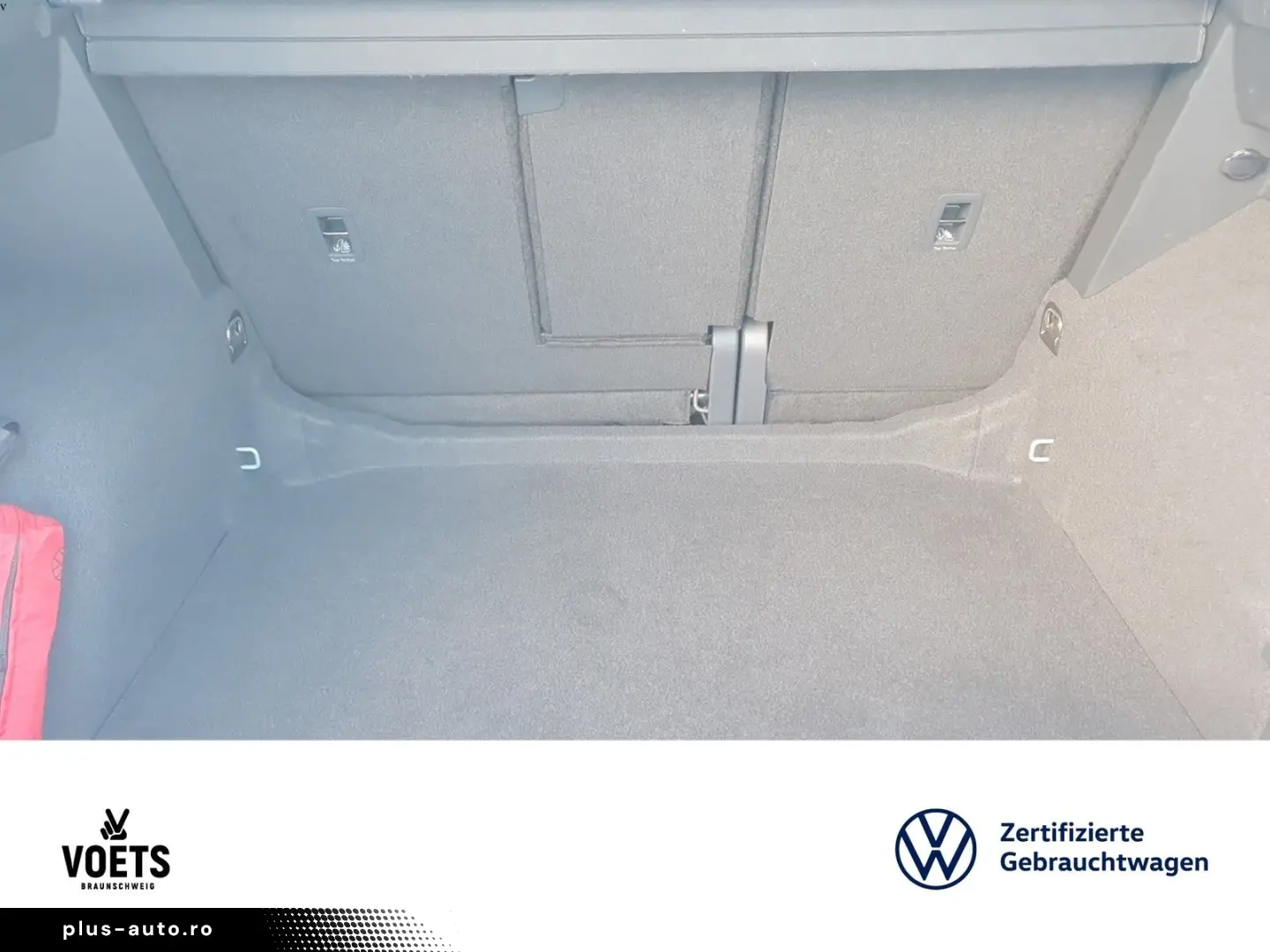 VW Tiguan R 2.0 TSI 4Motion DSG RearView MATRIX-LED