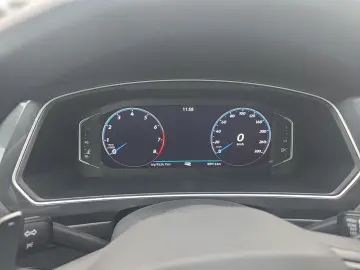 VW Tiguan 2.0 TSI DSG R 4Motion Navi IQ.LIGHT - LED