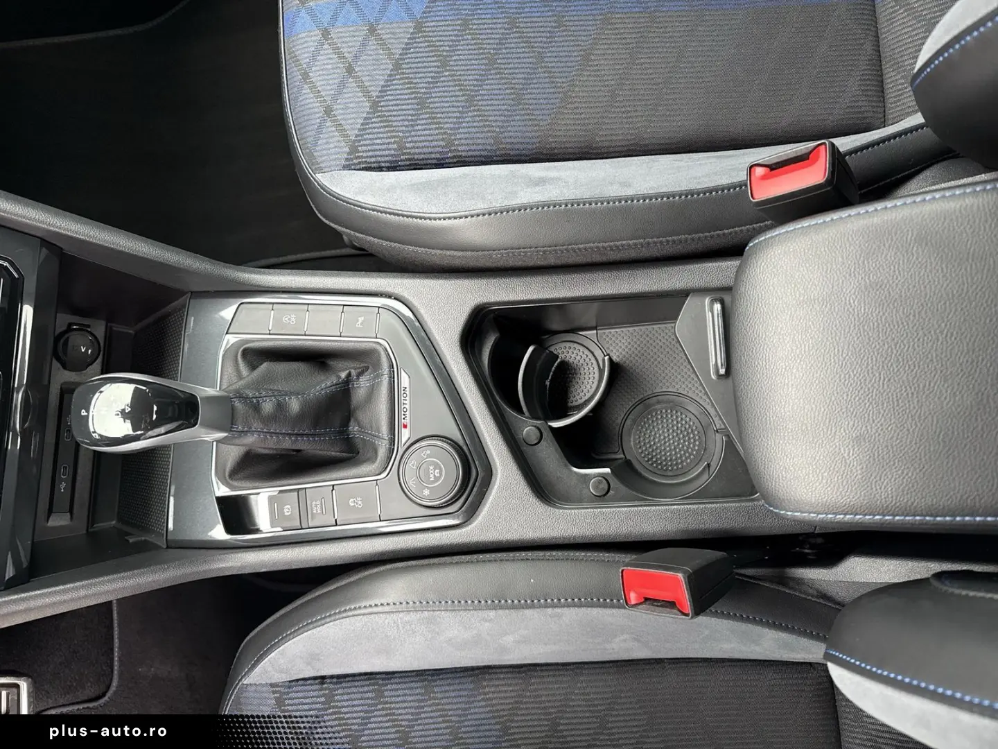 VW Tiguan R   R-Perform. - Akrapovic   DCC- Fahrwer