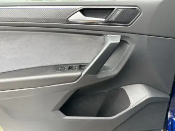 VW Tiguan R   R-Perform. - Akrapovic   DCC- Fahrwer