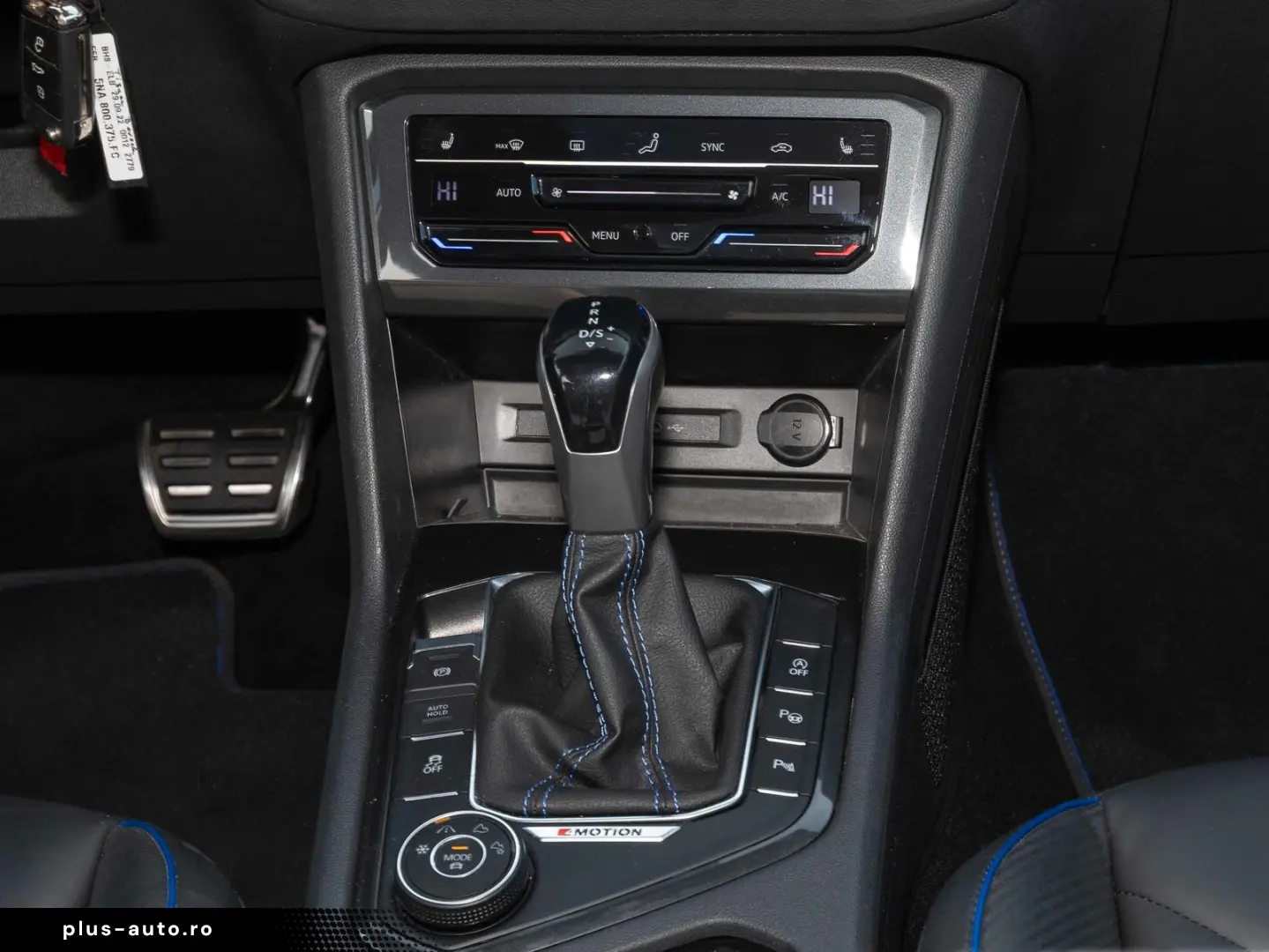 VW Tiguan R 2.0 TSI DSG 4M Leder Pano Kamera H-K So