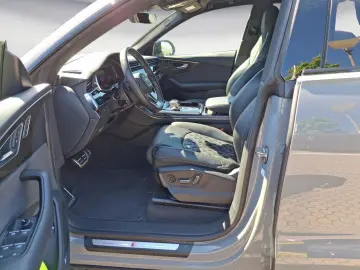 AUDI Q8 50 TDI quattro tiptronic