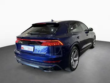 AUDI Q8 50TDI S LINE Comp Matrix SoftClo Massage Ventil Carb