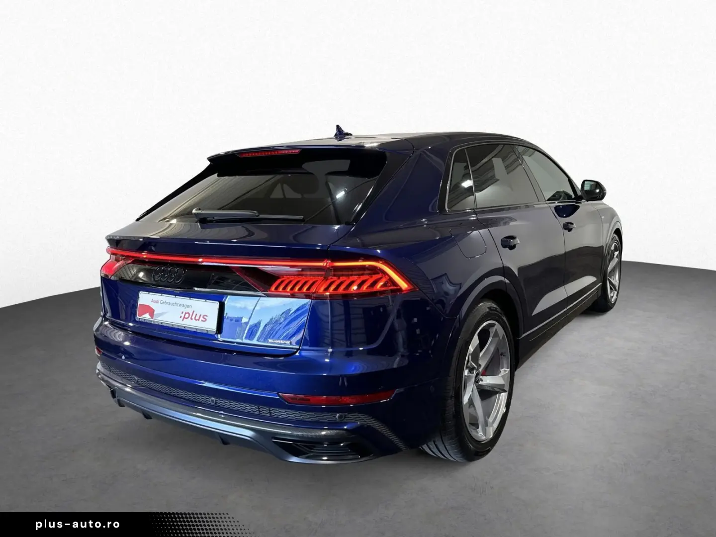 AUDI Q8 50TDI S LINE Comp Matrix SoftClo Massage Ventil Carb