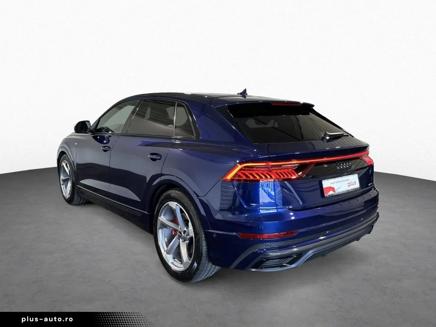 AUDI Q8 50TDI S LINE Comp Matrix SoftClo Massage Ventil Carb