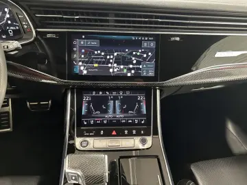 AUDI Q8 50TDI S LINE Comp Matrix SoftClo Massage Ventil Carb