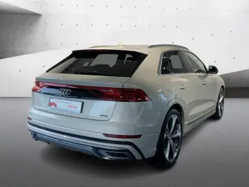 AUDI Q8 50 TDI QUAT S-Line B&O SoftClo Massage Ventil 360