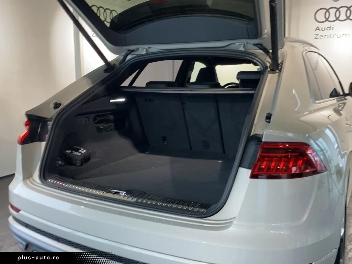 AUDI Q8 50 TDI QUAT S-Line B&O SoftClo Massage Ventil 360