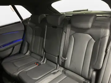 AUDI Q8 50 TDI Qu. S line Matrix B&O 360  Massage Ventil