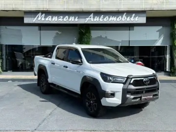 TOYOTA TOYOTA Hilux 2.8 D A T 4WD Double Cab Invincible
