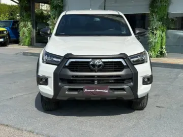 TOYOTA TOYOTA Hilux 2.8 D A T 4WD Double Cab Invincible