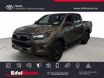TOYOTA Hilux DOUBLE CAB 4x4 INVINCIBLE Heckschaden