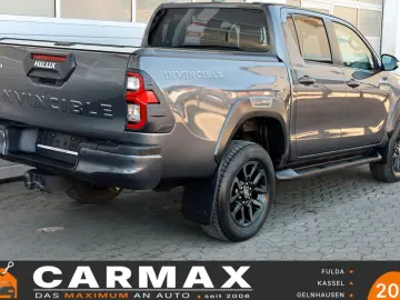TOYOTA Hilux 2.8 D-4D Invincible 4x4  CarPlay Rollo AHK