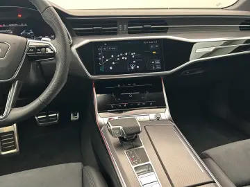 AUDI RS 6 Avant performance