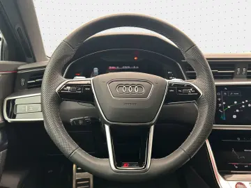 AUDI RS 6 Avant performance