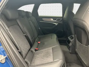 AUDI RS 6 Avant performance