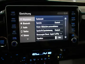 TOYOTA Hilux 2.8 D-4D Invincible  CarPlay  HardTop  AHK