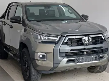 TOYOTA Hilux 2.8 D-4D Invincible Rollbügel  Rollo   AHK