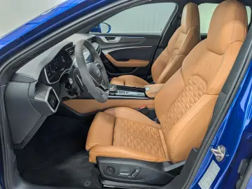 AUDI RS6 Avant 4.0 TFSI quattro