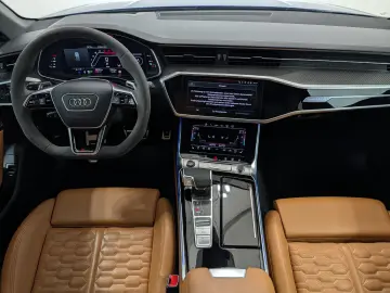 AUDI RS6 Avant 4.0 TFSI quattro