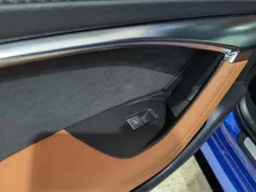 AUDI RS6 Avant 4.0 TFSI quattro