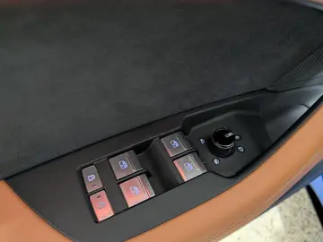 AUDI RS6 Avant 4.0 TFSI quattro