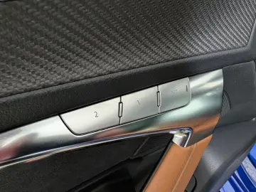 AUDI RS6 Avant 4.0 TFSI quattro