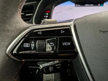 AUDI RS6 Avant 4.0 TFSI quattro