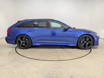 AUDI RS6 Avant 4.0 TFSI quattro