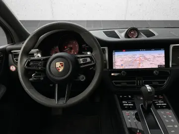 PORSCHE Macan GTS Burmester PASM Sportsitze PANO