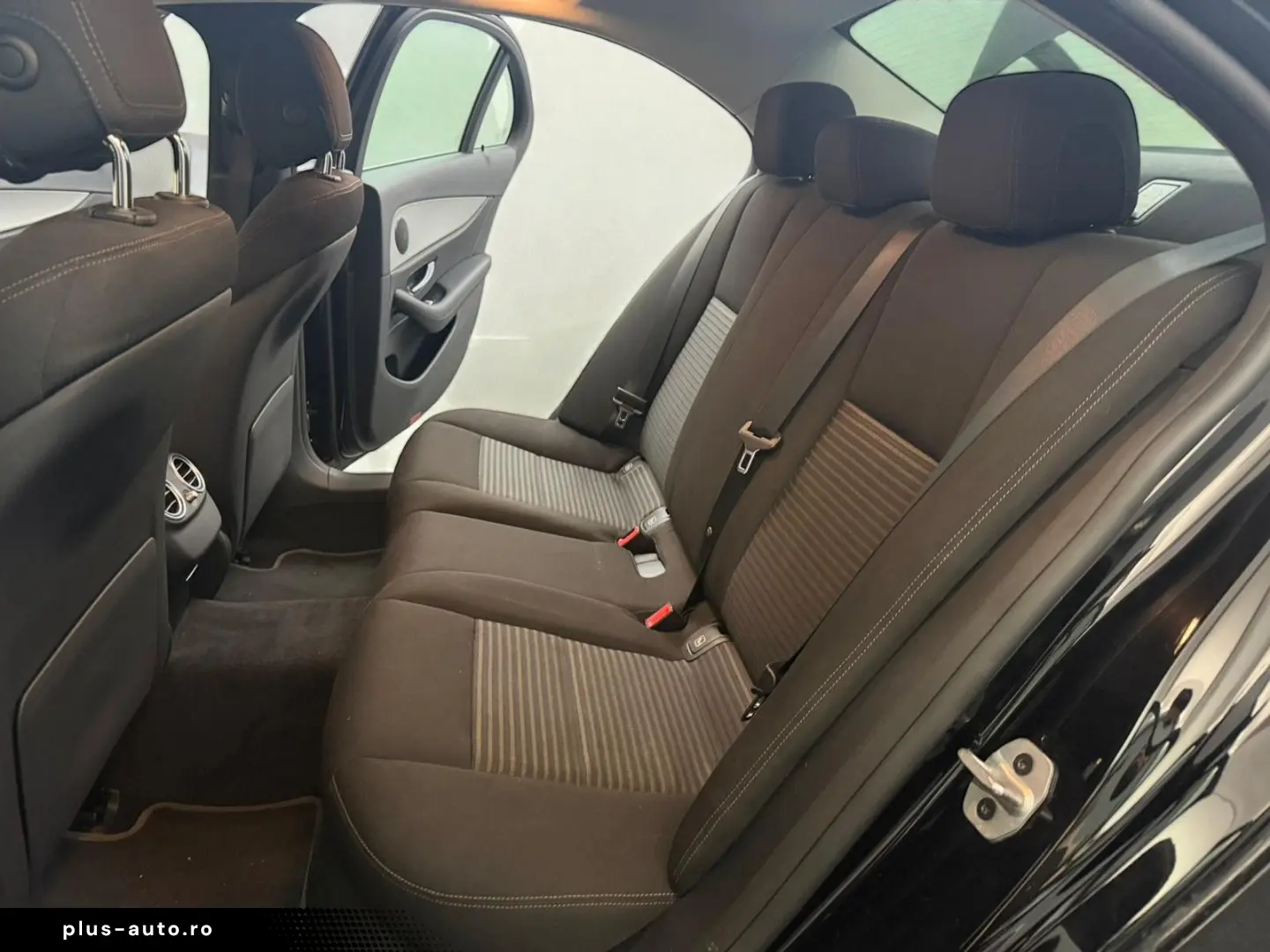 MERCEDES-BENZ E 300 e Limo AVANTGARDE