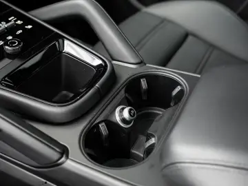 Porsche Cayenne Black Edition InnoDrive Head-Up