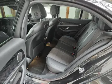 MERCEDES-BENZ E 300 de Avantgarde