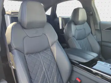 AUDI A8 50TDI Quatt SLine TV Massage Ventil SoftCLo B&O 360