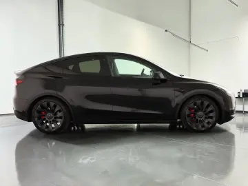Tesla Model Y Performance