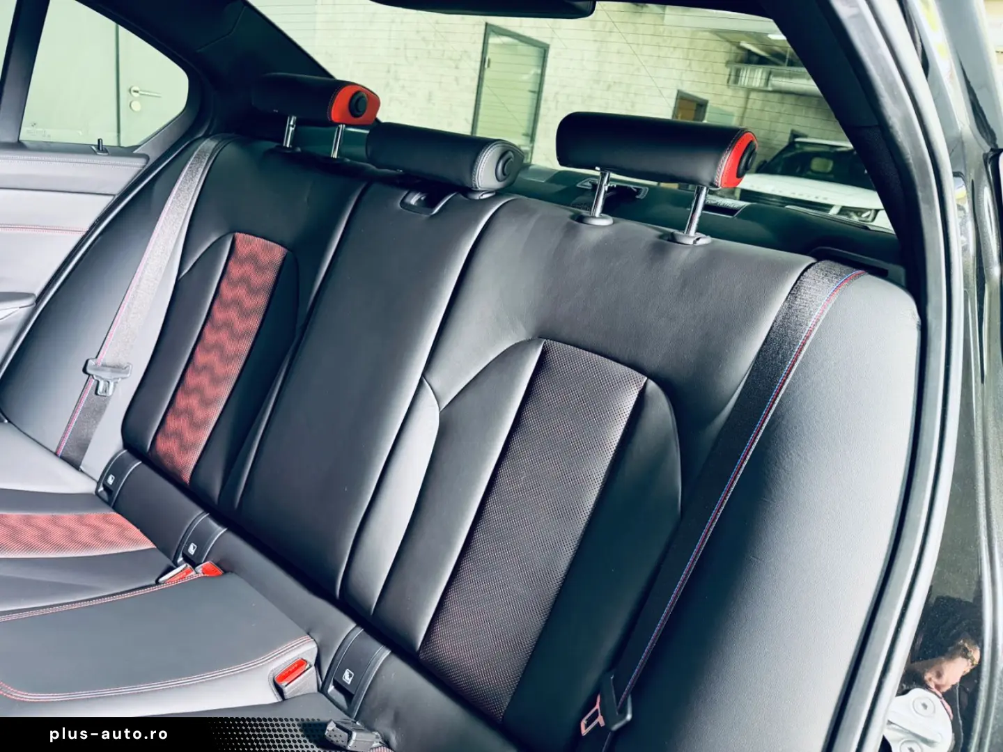 BMW CS BLACK ON BLACK GARANTIE 10 2027