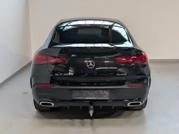 MERCEDES-BENZ GLE 300 d 4Matic Coupe AMG-MB100-AHK-PANO-DSTR