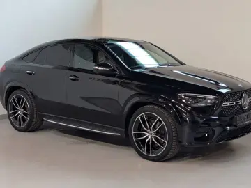 MERCEDES-BENZ GLE 300 d 4Matic Coupe AMG-MB100-AHK-PANO-DSTR