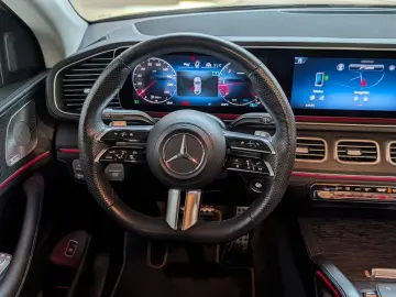 MERCEDES-BENZ GLE 300 d 4Matic Coupe AMG-MB100-AHK-PANO-DSTR