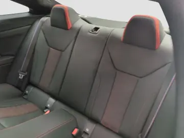 BMW M4 CS Coupé Sportp. Dig.Cockpit LED Shz. Navi