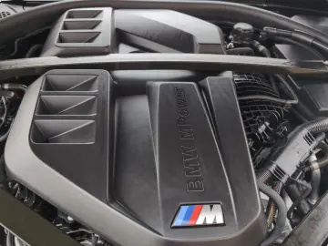 BMW M4 CS Coupé Sportp. Dig.Cockpit LED Shz. Navi