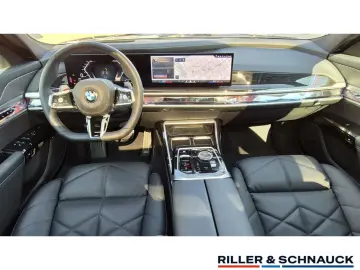 BMW 740d xDrive M Sport TV 21 ZOLL STANDHZG