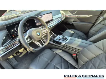 BMW 740d xDrive M Sport TV 21 ZOLL STANDHZG