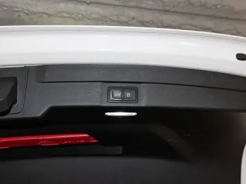 AUDI A5 Limousine 40 TDI quattro Tech-Plus AHK